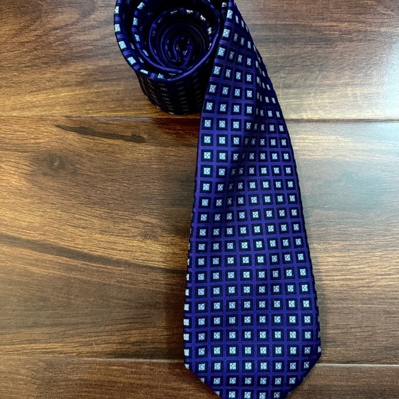 TOMMY HILFIGER Purple and Light Blue Geometric Tie - Picture 1 of 10